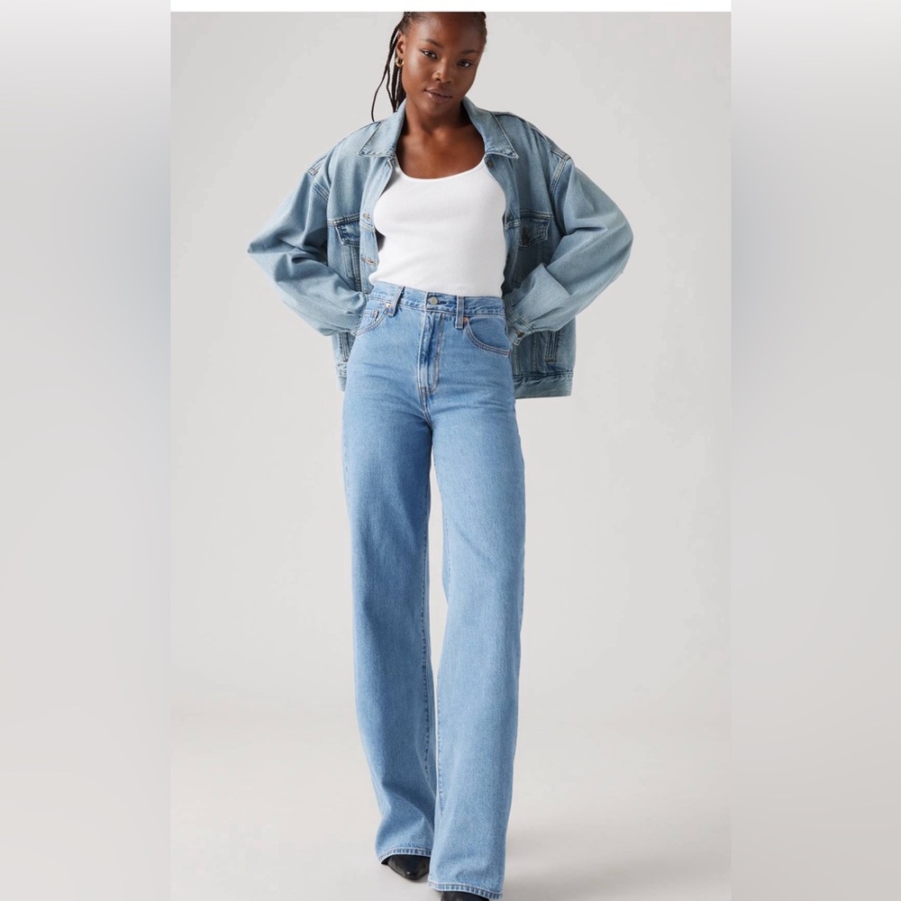 Levi’s Ribcage wide leg 34” inseam
